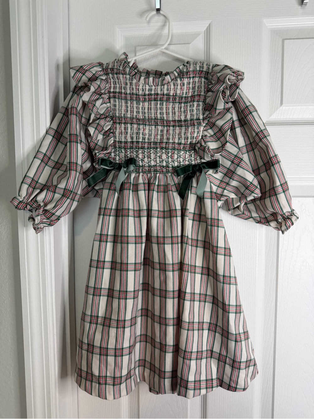 Girls Green & Cream Plaid Smocked Dress with Velvet Bows Bonnie Jean Christmas